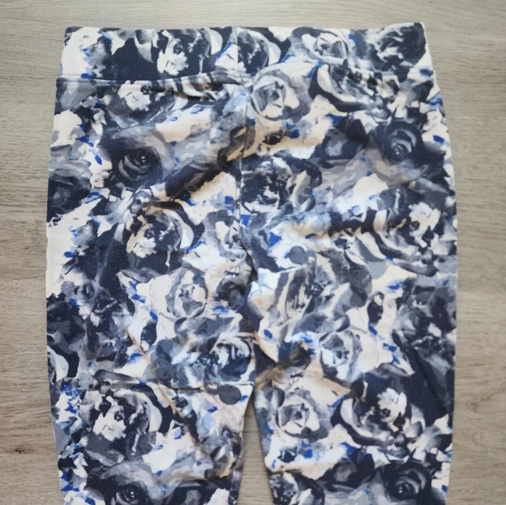 American Eagle Women's Floral Print Hi-Rise Leggings Casual Everyday Small S